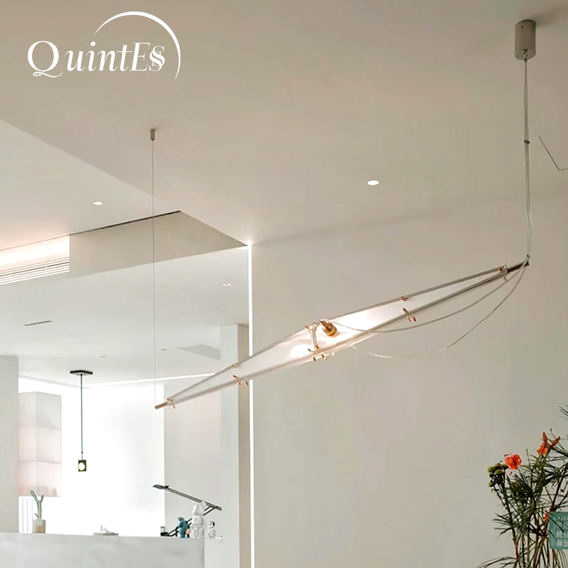 Interior Design Years - ثريا زجاجية LED بتصميم بسيط، إضاءة